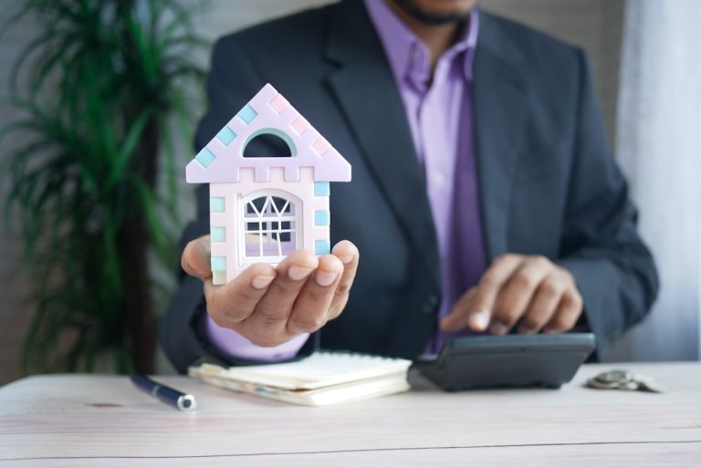 Adjustable rate mortgage document and home purchase in Texas